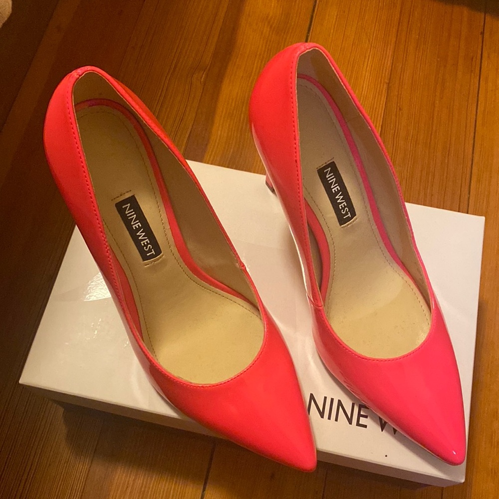 Nine West Pump